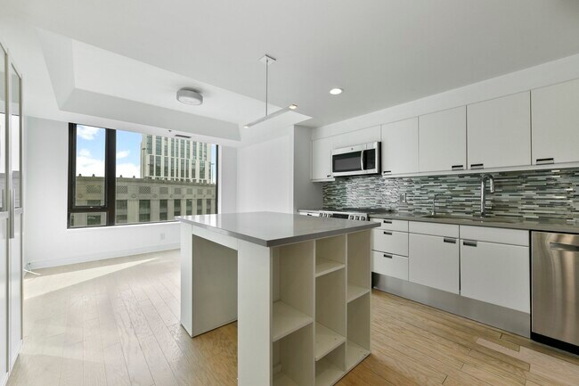 220 Boylston St, Unit 8010 in Boston, MA - Building Photo - Building Photo