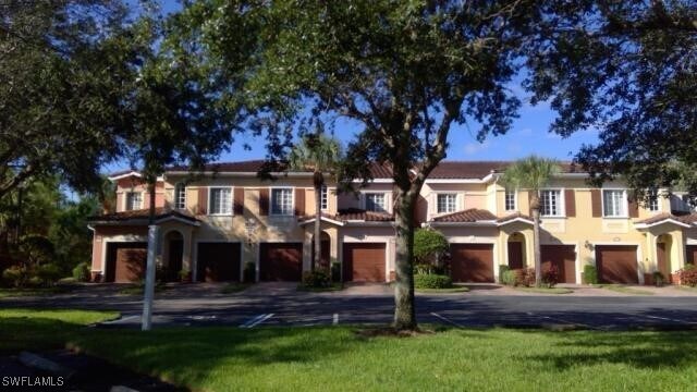 20254 Royal Villagio Ct in Estero, FL - Building Photo
