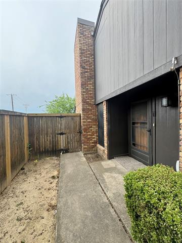 5029 Buttonwood Ln in Garland, TX - Building Photo - Building Photo