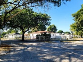 6630 NW 29th Ave in Miami, FL - Building Photo