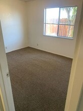 337 S Sunset St in Ridgecrest, CA - Building Photo - Building Photo