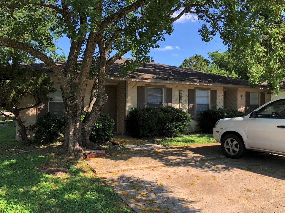 3610 Western St in Bryan, TX - Building Photo