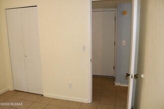 4229 W Pyracantha Dr in Tucson, AZ - Foto de edificio - Building Photo