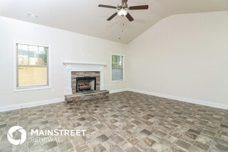 120 Brookhaven Dr in Villa Rica, GA - Foto de edificio - Building Photo