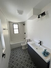 2008 S Leavitt St, Unit 1 in Chicago, IL - Building Photo - Building Photo