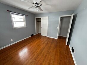 1812 Northwestern Ave, Unit Upper in Madison, WI - Building Photo - Building Photo