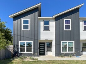 10405 China Spring Rd in Waco, TX - Building Photo