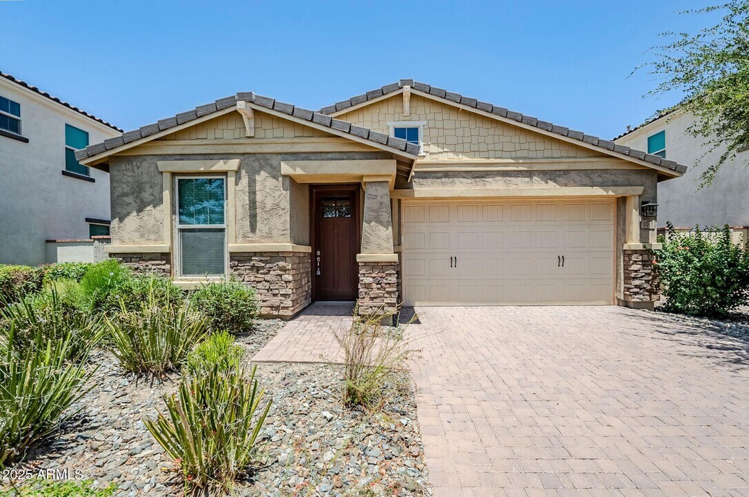9910 E Theia Dr in Mesa, AZ - Building Photo