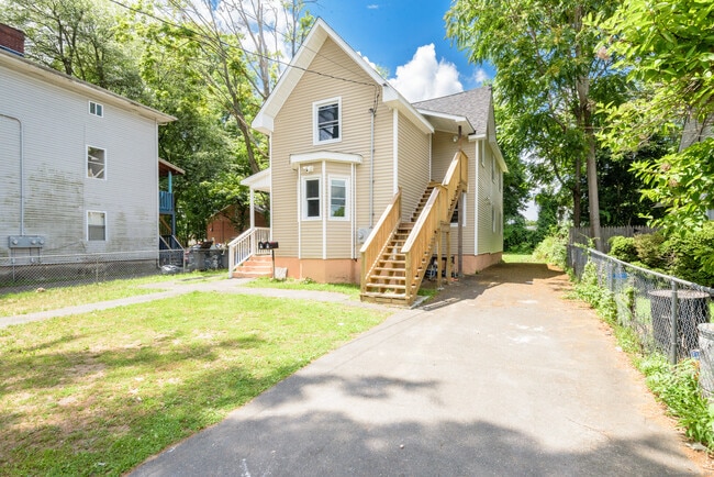 37 Martin St in Hartford, CT - Building Photo - Building Photo