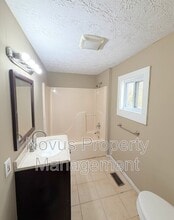 222 1st St in Carrollton, GA - Building Photo - Building Photo