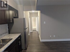 468 Ottawa St N in Hamilton, ON - Building Photo - Building Photo