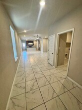9927 Rancho Real Rd in San Antonio, TX - Building Photo - Building Photo