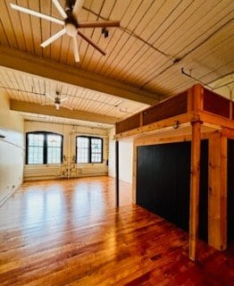 595 Mineral Spring Ave