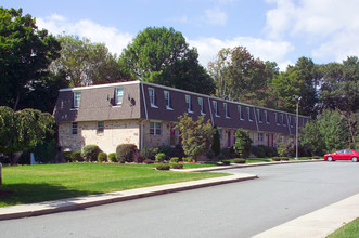 112-116 Cocasset St in Foxboro, MA - Building Photo - Building Photo