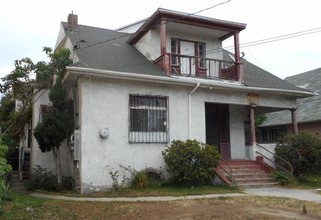 1835 W 12th St in Los Angeles, CA - Building Photo - Building Photo