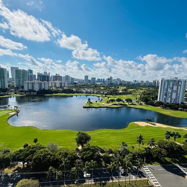 property at 3625 N Country Club Dr