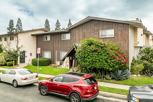 12500-12514 Ryerson Ave in Downey, CA - Building Photo
