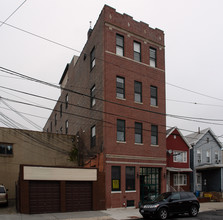 9 E 18th St in Bayonne, NJ - Building Photo - Building Photo