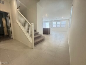10046 Sir Atlas Ct in Las Vegas, NV - Building Photo - Building Photo