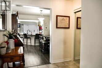 230 Waterbrook Ln in Kitchener, ON - Building Photo - Building Photo