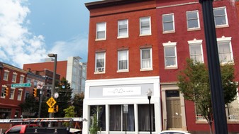 226 W Monument St in Baltimore, MD - Building Photo - Building Photo