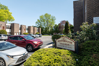 611-615 Roxborough Ave in Philadelphia, PA - Foto de edificio - Building Photo