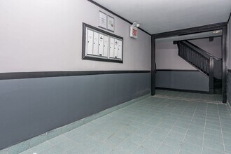 1125 E 81st St in Chicago, IL - Building Photo - Building Photo