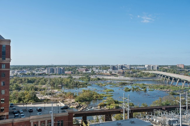 The Locks Tower in Richmond, VA - Building Photo - Building Photo