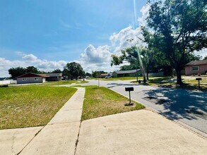 9467 Montello Dr in Orlando, FL - Building Photo - Building Photo