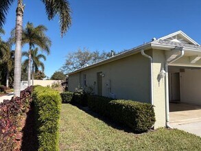 304 SW North Shore Blvd in Port St. Lucie, FL - Building Photo - Building Photo