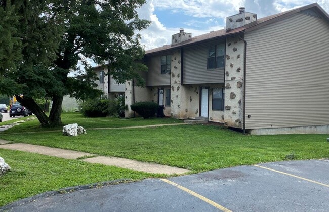 property at 277 Northport Hills Dr