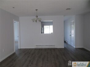 631 Madison Dr in Monroe Township, NJ - Building Photo - Building Photo