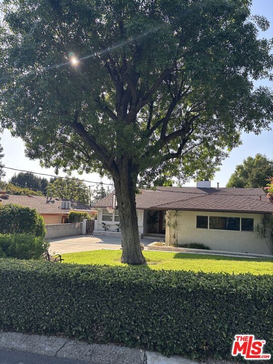22491 Domingo Rd in Los Angeles, CA - Building Photo - Building Photo