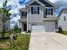 3541 Falconwood Dr in Douglasville, GA - Building Photo