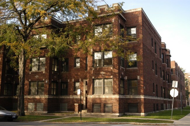 5400-5408 S. Ingleside Avenue