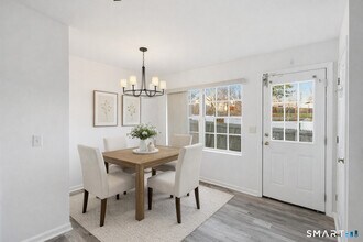 135 Bucks Hl Rd in Waterbury, CT - Building Photo - Building Photo