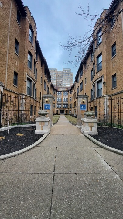 5533 S Everett Ave-Unit -2N in Chicago, IL - Foto de edificio