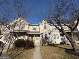 28 Stanwyck Ct in Trenton, NJ - Building Photo