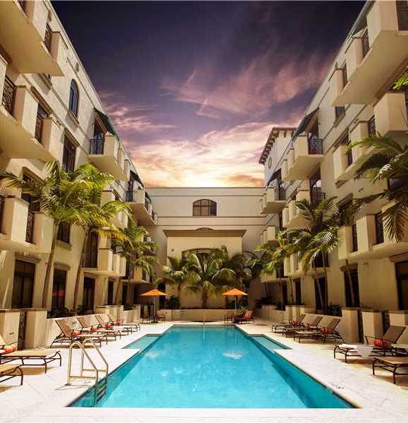 1805 Ponce de Leon Blvd, Unit 724 in Coral Gables, FL - Building Photo
