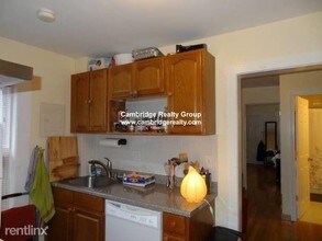 25 Andrew St-Unit -# 2 in Cambridge, MA - Building Photo - Building Photo