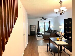 1130 Silent Harbor Ct, Unit F in Mount Pleasant, SC - Building Photo - Building Photo