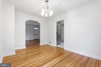 182 Cherrydell Rd in Catonsville, MD - Building Photo - Building Photo