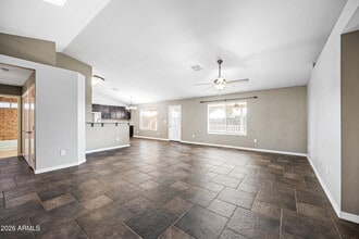 8017 E Cicero St in Mesa, AZ - Building Photo - Building Photo