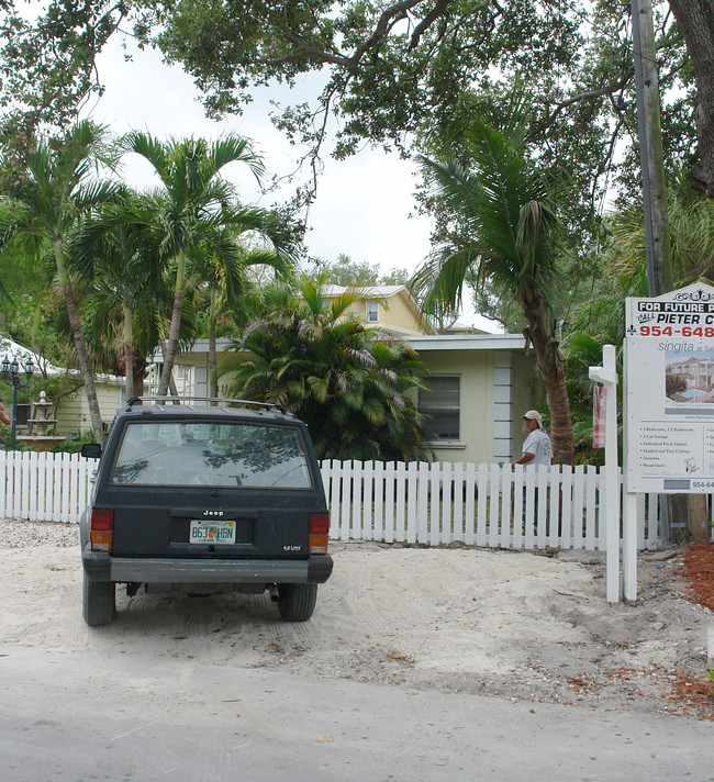 311-315 SW 12th Ave in Fort Lauderdale, FL - Building Photo - Building Photo