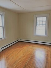 585 Tyler St in Pittsfield, MA - Building Photo - Building Photo