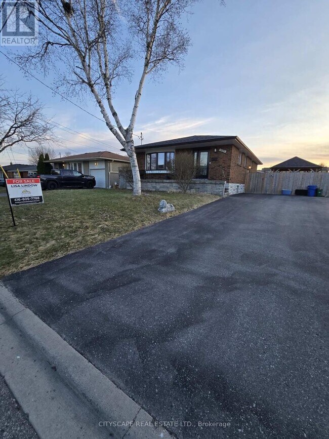 891 Curtis Crescent in Cobourg, ON - Building Photo - Building Photo