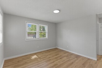 297 S Benedict Ave in Oak Ridge, TN - Building Photo - Building Photo