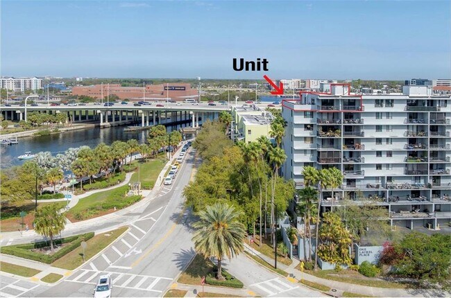201 W Laurel St in Tampa, FL - Building Photo - Building Photo