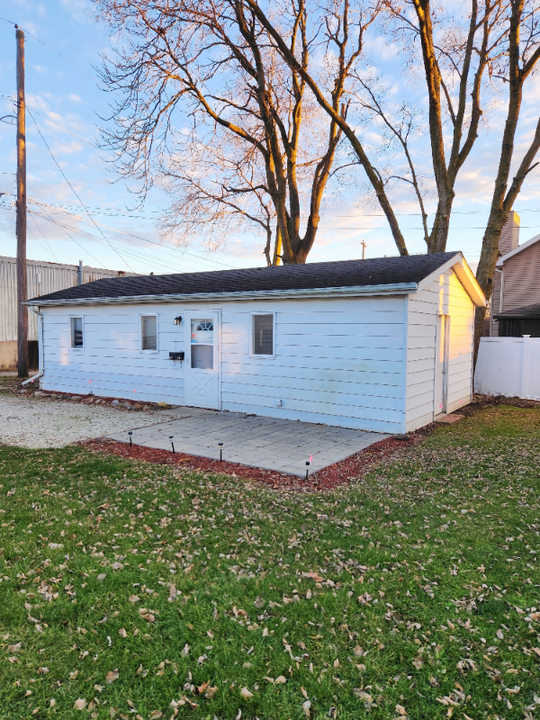 1512 Sycamore St in Ottawa, IL - Building Photo