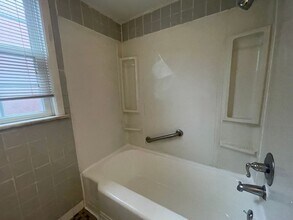 3537 Daleford Rd in Shaker Heights, OH - Building Photo - Building Photo